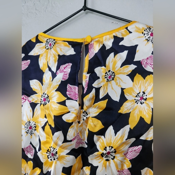 Cinq A Sept Kristi Floral Silk Tie Crop Short Sleeve Floral Blouse Small - Picture 5 of 8
